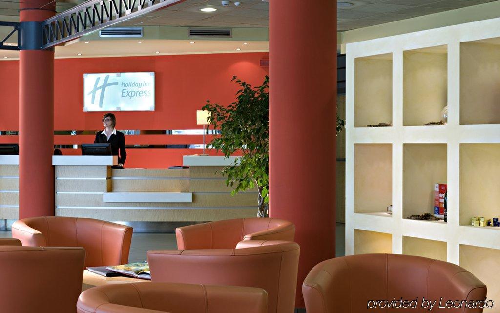 B&B Hotel Cherasco Langhe Eksteriør billede