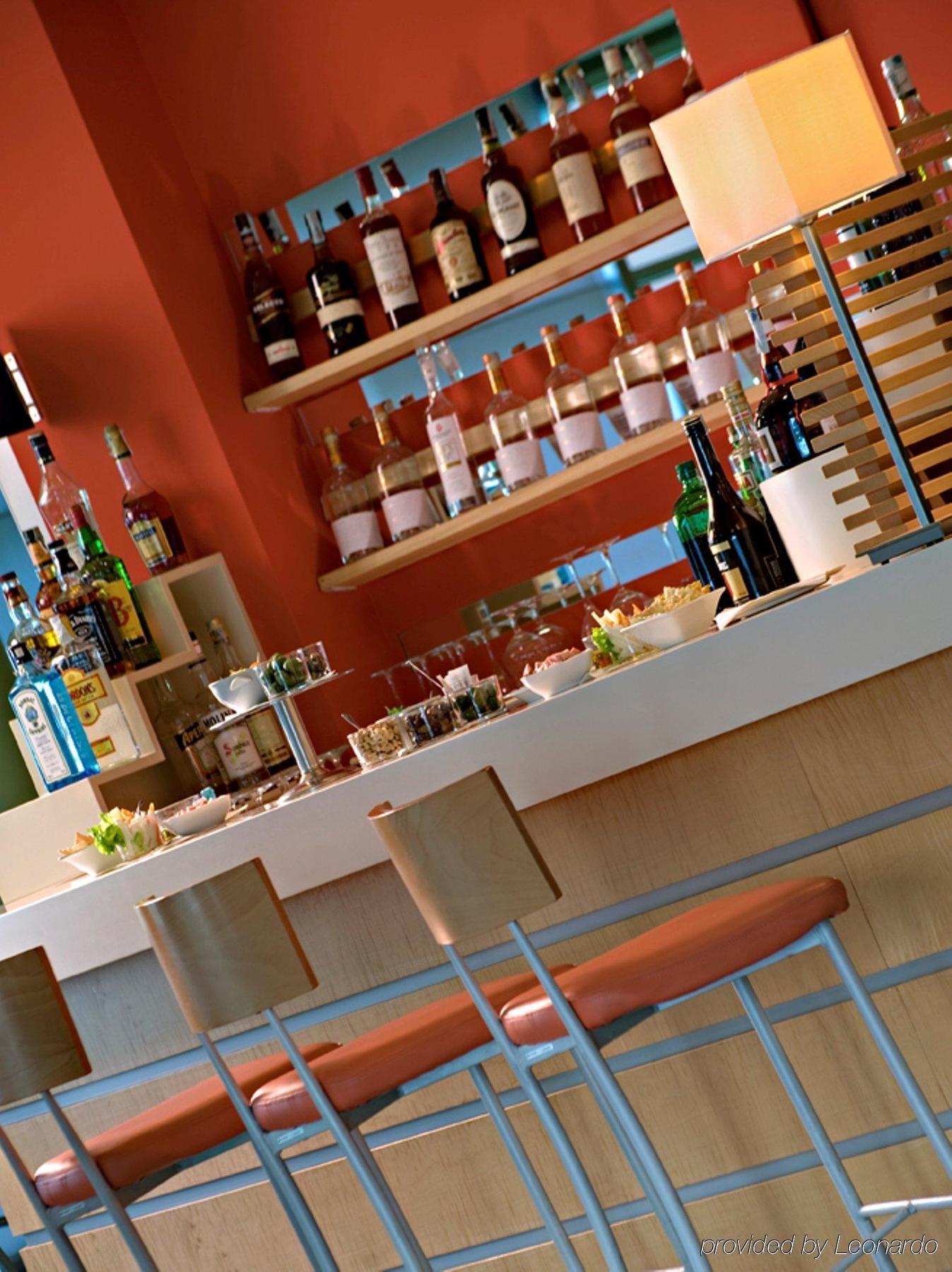 B&B Hotel Cherasco Langhe Eksteriør billede